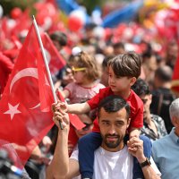 Bursa’da 23 Nisan coşkusu kentin dört bir yanını sardı 