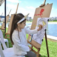 Minik ressamlardan Anneler Günü hediyesi 