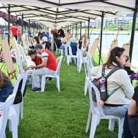 Minik ressamlardan Anneler Günü hediyesi 