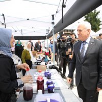 Bursa mutfağı, tarihi meydanda vitrine çıktı 
