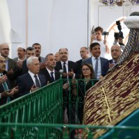 6 asırlık türbenin ‘sanduka örtüsü’ yenilendi 