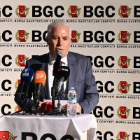 Başarılı gazeteciler ödüllerini Başkan Bozbey’in elinden aldı 