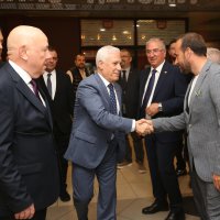 Başarılı gazeteciler ödüllerini Başkan Bozbey’in elinden aldı 