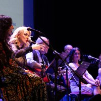 Şarkılarla, şiirlerle Nâzım Hikmet 