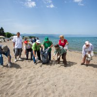 Bursa Kent Konseyi'nden İznik'te sahil temizliği 