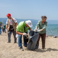 Bursa Kent Konseyi'nden İznik'te sahil temizliği 