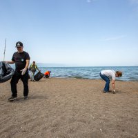 Bursa Kent Konseyi'nden İznik'te sahil temizliği 
