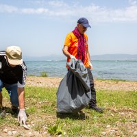 Bursa Kent Konseyi'nden İznik'te sahil temizliği 