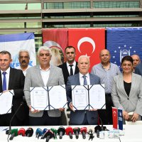 Büyükşehir’de davullu zurnalı toplu sözleşme sevinci 