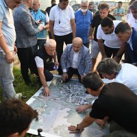 Büyükşehir, tüm ekipleriyle yangınla mücadele etti 