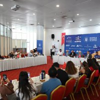 Zirvede dev maraton başlıyor 