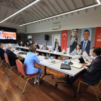 CHP’li Büyükşehir Belediye Başkanları İstanbul’da bir araya geldi 