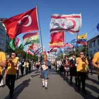 Altın Karagöz’den dünyaya barış ve kardeşlik mesajı 