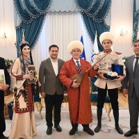 Altın Karagöz ekiplerinden Başkan Bozbey’e ziyaret 