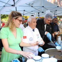 Aşure kazanları birlik ve beraberlik için kaynadı 