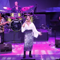 Bursa Festivali’nde “Nünü caz söyledi” 