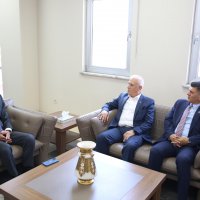 Başkan Bozbey, makamını Mustafakemalpaşa’ya taşıdı 