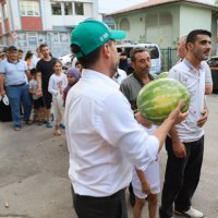 Büyükşehir hem çiftçiyi hem vatandaşı gülümsetti 