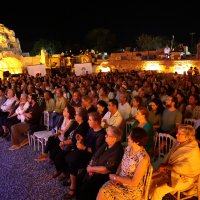 İznik Antik Tiyatrosu’nda Nazım Hikmet gecesi 