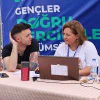 Üniversite tercihlerinde Büyükşehir rehberliği 