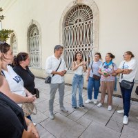 Bursa’nın güzelliklerini işaret diliyle tanıyorlar 