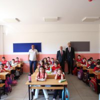 Başkan Bozbey, çocukların ilk ders zili heyecanına ortak oldu 