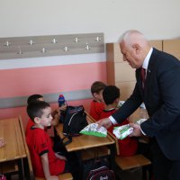 Başkan Bozbey, çocukların ilk ders zili heyecanına ortak oldu 