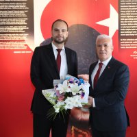 Başkan Bozbey, çocukların ilk ders zili heyecanına ortak oldu 