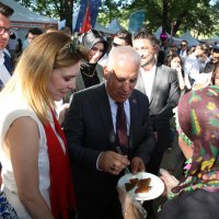 Bursa Gastronomi Festivali kortej yürüyüşüyle başladı 