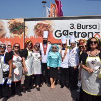Bursa Gastronomi Festivali kortej yürüyüşüyle başladı 