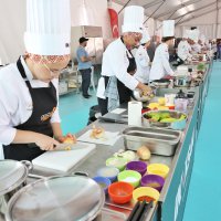 En çok yiyenlerin kazandığı festival 