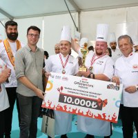 En çok yiyenlerin kazandığı festival 