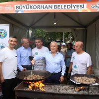 Başkan Bozbey mutfağa girdi, hünerlerini sergiledi 