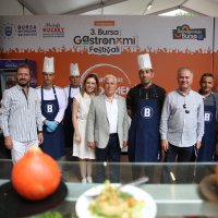 Bursa Gastronomi Festivali’nde 3 günde 500 bin ziyaretçi 