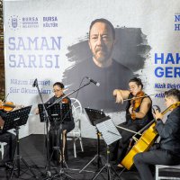 Nâzım Hikmet şiirlerle anıldı 