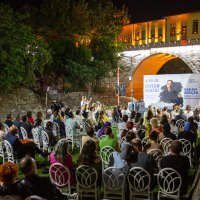 Nâzım Hikmet şiirlerle anıldı 