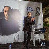 Nâzım Hikmet şiirlerle anıldı 