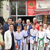 BESAŞ’ın ilk fabrika satış mağazası Gemlik’te açıldı 