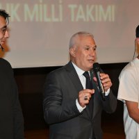 Milli Okçular, Bursalı gençlerle buluştu 