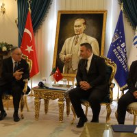 Cezayir Büyükelçisi’nden Büyükşehir’e nezaket ziyareti 