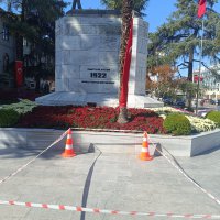 Büyükşehir’den Atatürk Anıtı’na bakım 