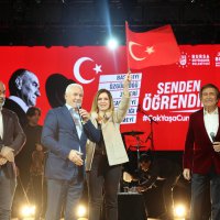 İnegöl ve Yıldırım'da 29 Ekim coşkusu 