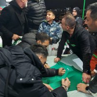 Bursaspor, ‘Yeni Yıl Meydanı’nda taraftarla buluştu 