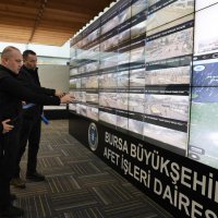 Büyükşehir’den karla mücadelede yoğun mesai 