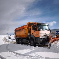 Büyükşehir, karla mücadelede gece gündüz sahada 