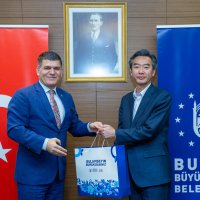 Çinli genç girişimcilerden Bursa Büyükşehir’e ziyaret 