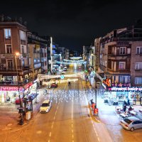 Bursa caddeleri ‘Ramazan’ için süslendi 