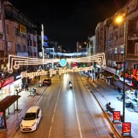 Bursa caddeleri ‘Ramazan’ için süslendi 