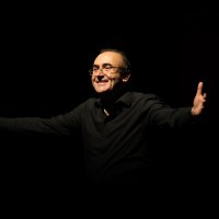 Sunay Akın ile ‘Mahya Işıkları’ 