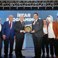 Başkan Bozbey, “Şehit ailelerinin ve gazilerin her zaman yanındayız” 